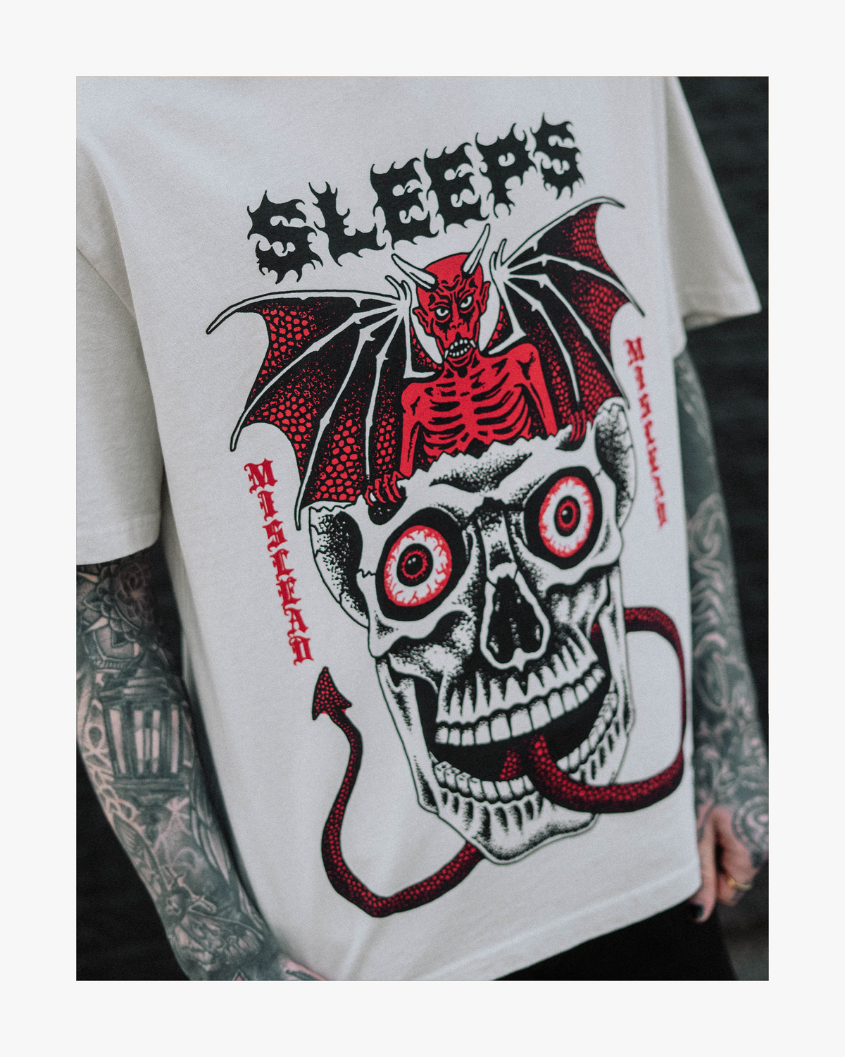 DEATH TRAITORS T-SHIRT - BONE